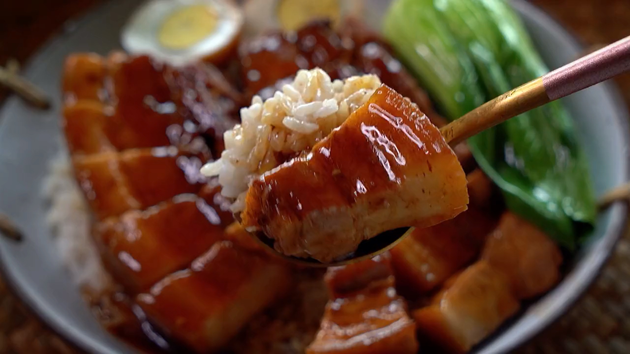 #在家做个拿手菜#这个卤肉饭太香了