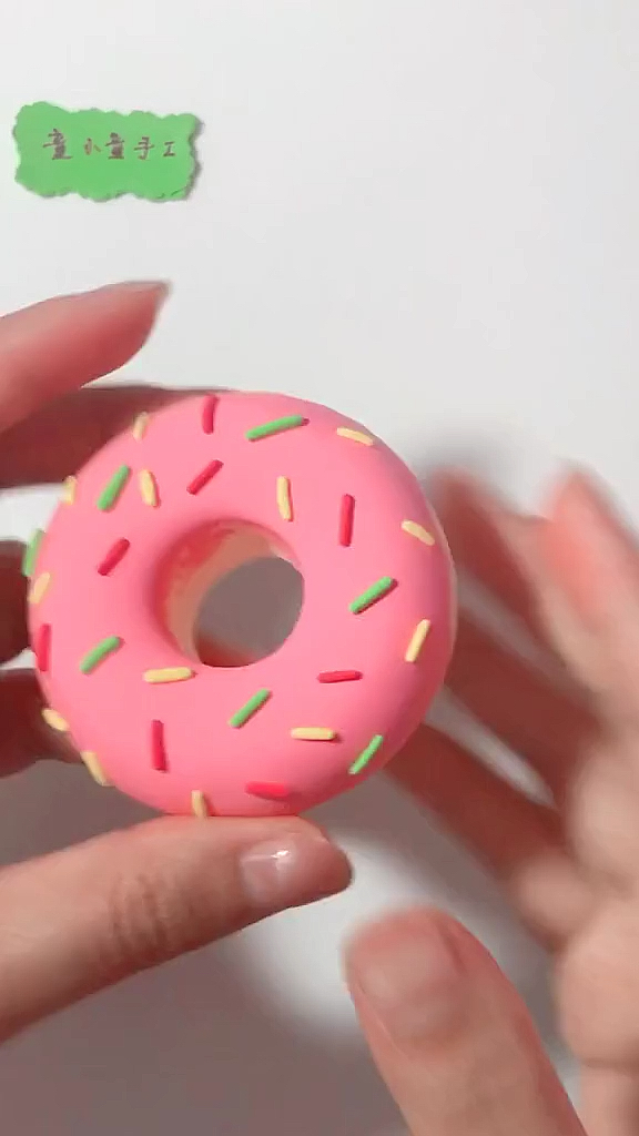 #超轻粘土#甜甜圈来了，巧克力味的，超轻粘土作品