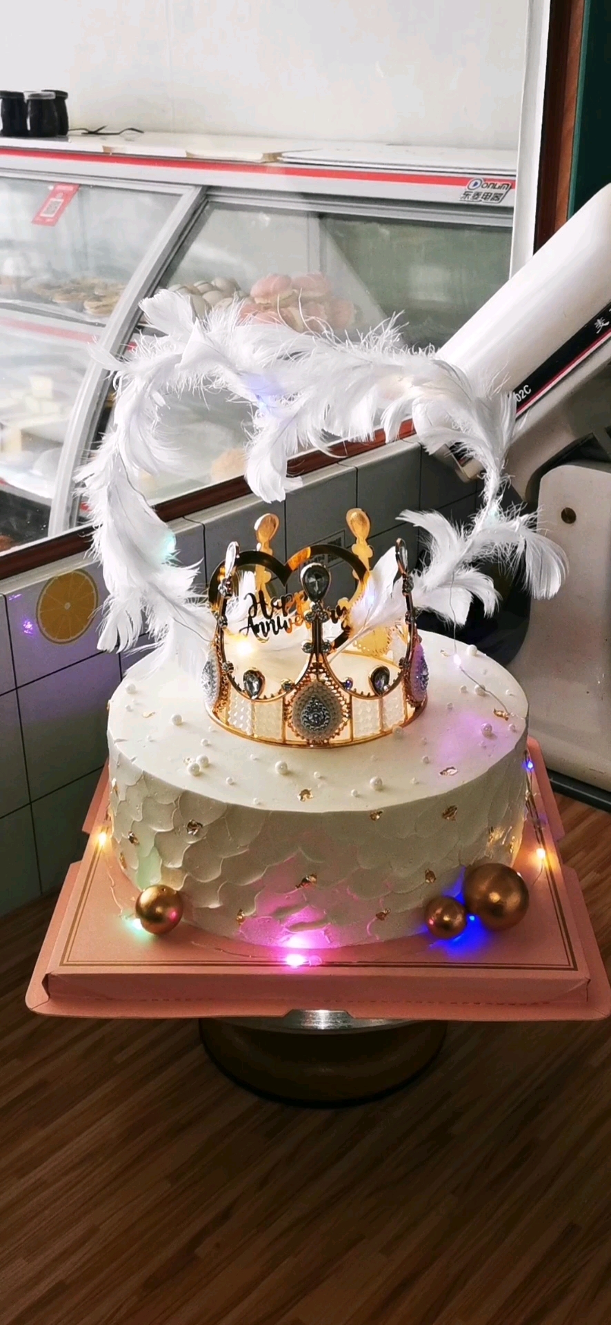 #自学裱花蛋糕#羽毛皇冠蛋糕