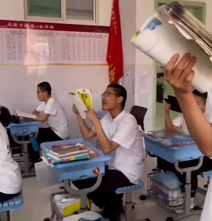 即使是来自乡下的土猪,也要立志拱了大城市的白菜!