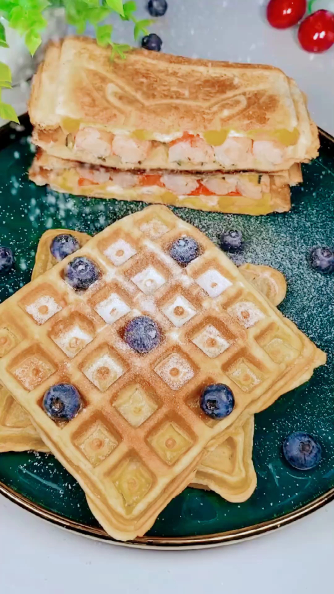 来不及做早饭就备上这款早餐机,几分钟就能做出不重样的早饭