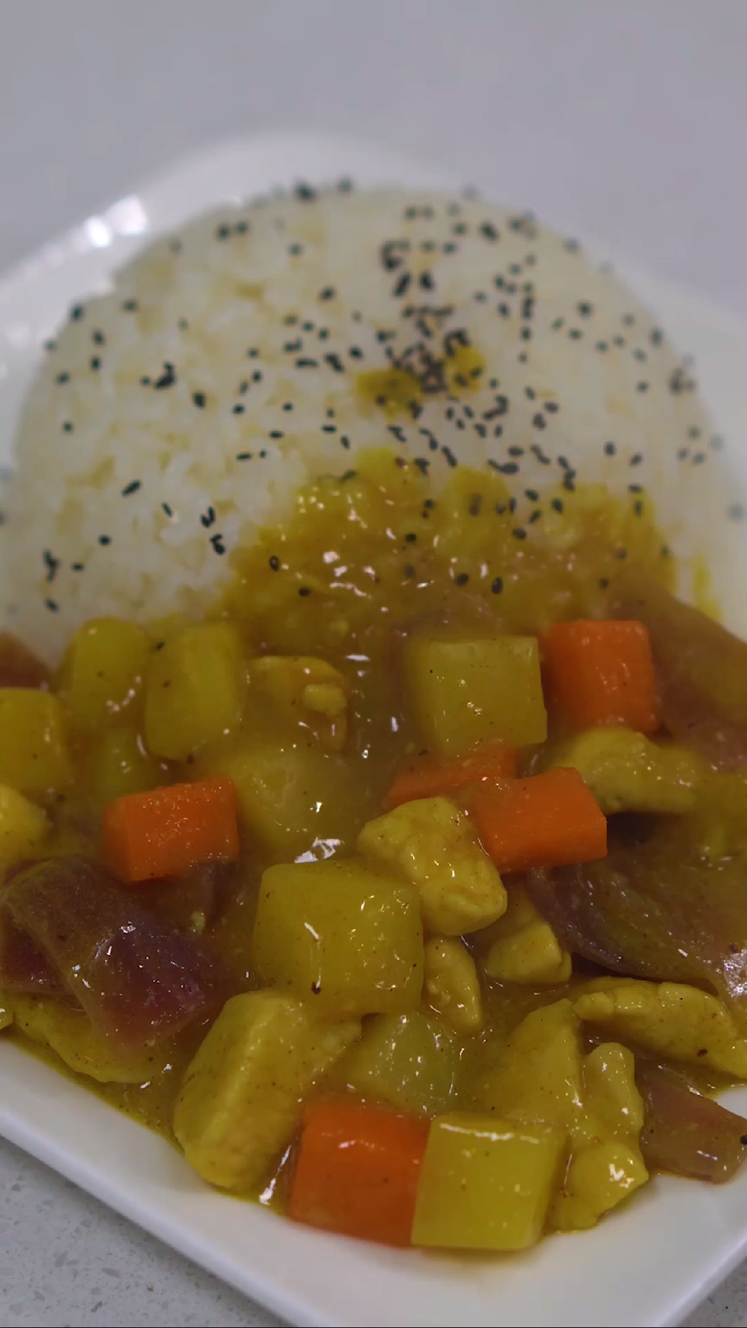 #咖喱饭#女儿最爱吃的咖喱鸡肉饭,做法简单几分钟就搞定。