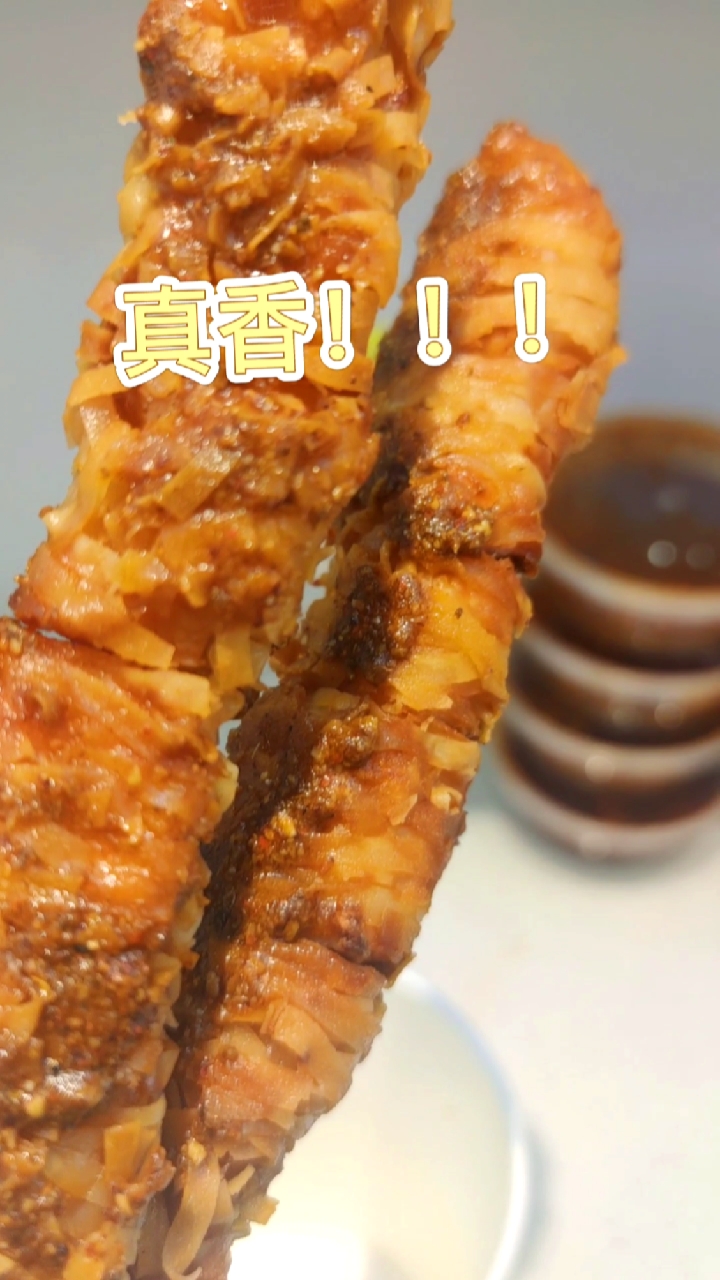 #美食#国庆假期没有回家的小伙伴们来几串金丝鸡柳大#炸串，好吃美味不想家，我们与你同在