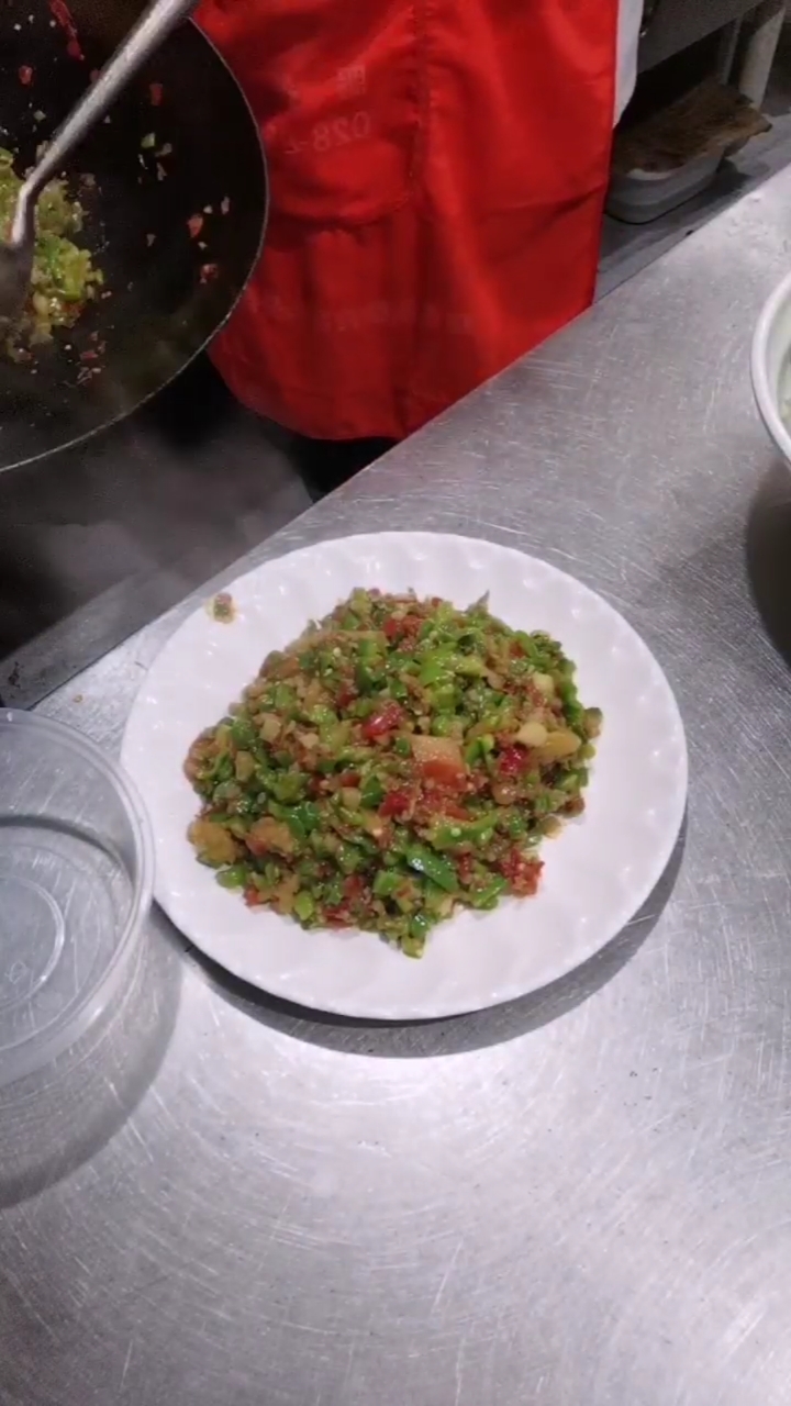 三椒肉沬下饭菜