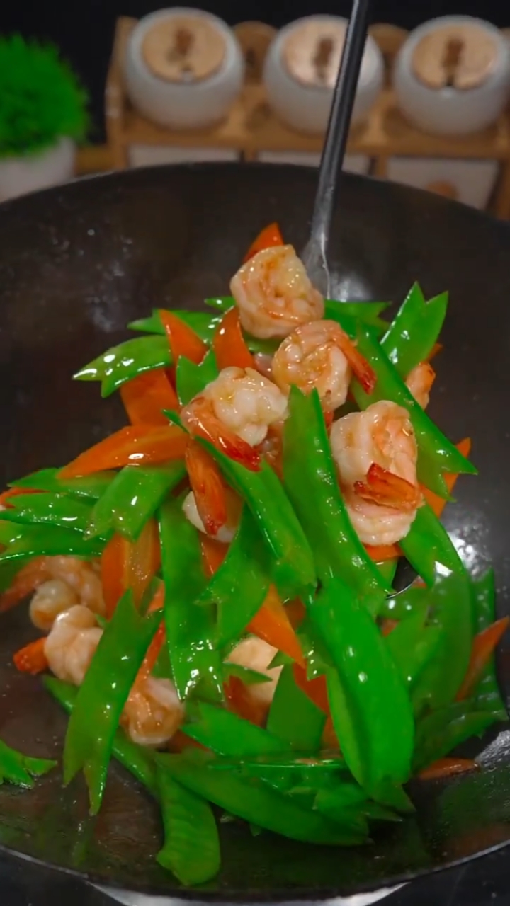 豌豆炒虾仁