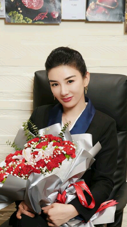 黄奕投资的蛋糕年入过亿,明星活动首选,被称为蛋糕界爱马仕