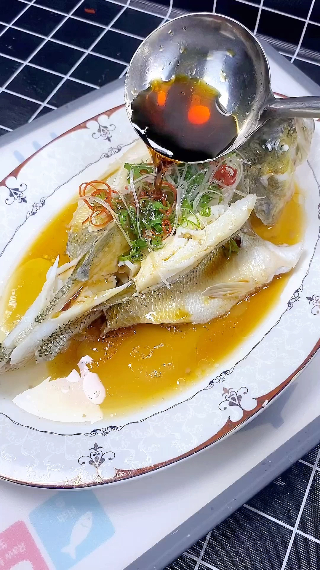 #美食#还有很多朋友不会蒸鱼,今天分享给大家