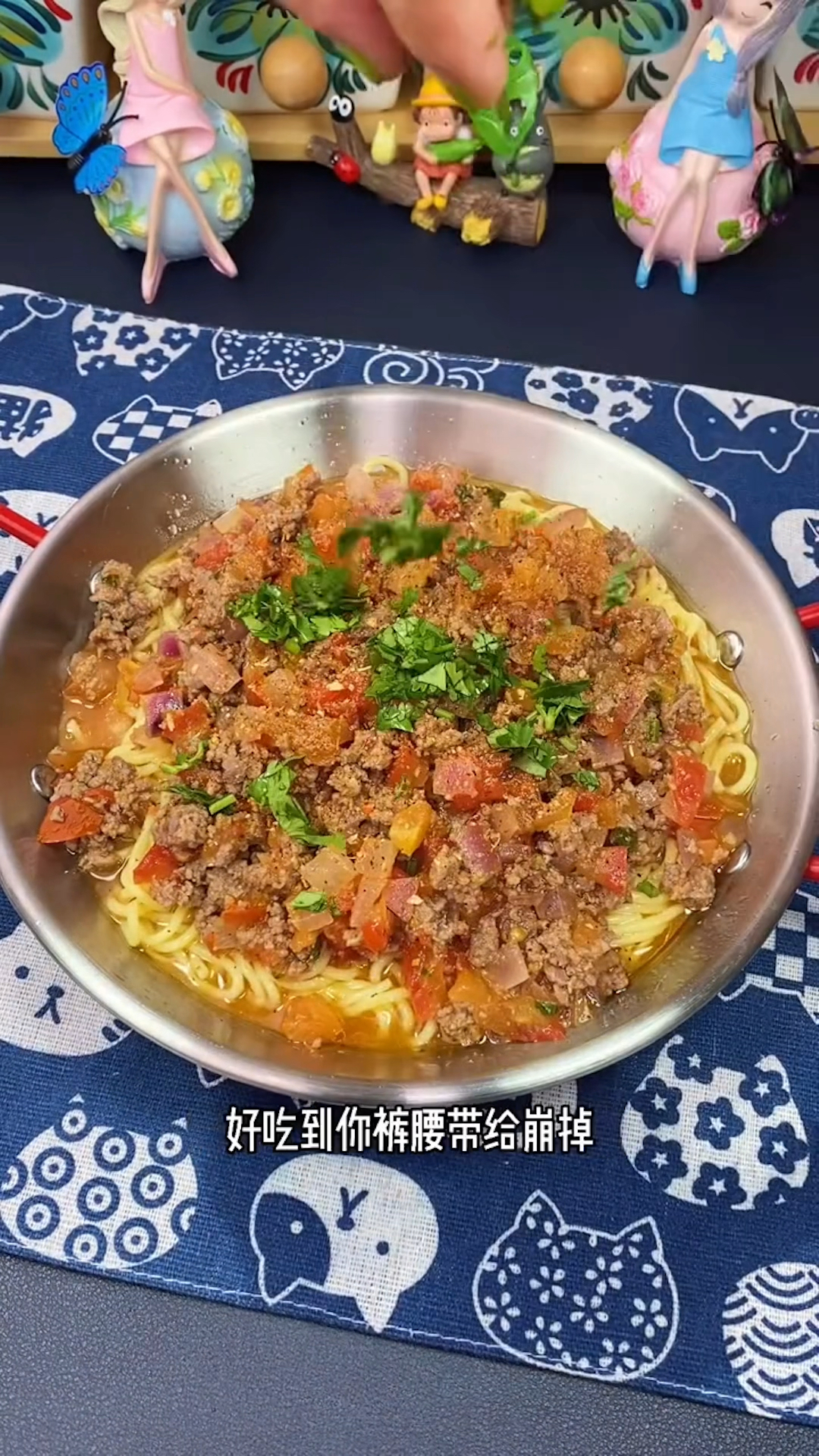 #再不减肥就晚了#金灿灿的玉米面条劲道爽滑