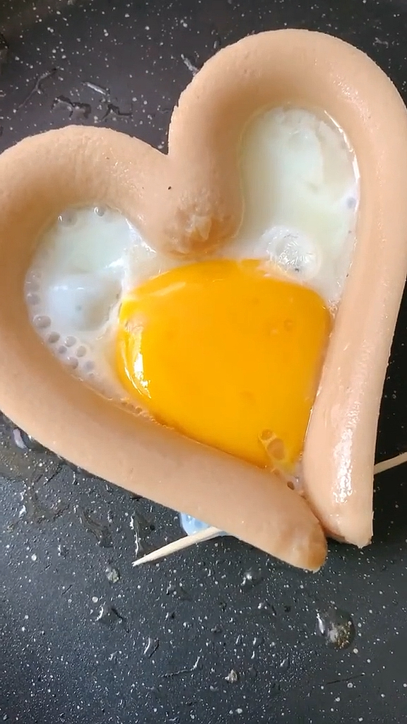 #煎蛋#爱心火腿煎蛋