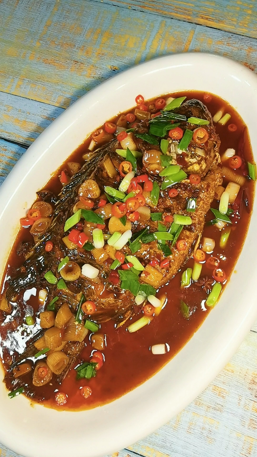 罗非鱼刺少,这样做味道非常棒,特别下饭