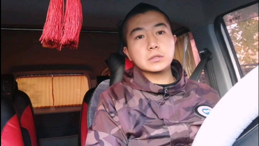 #旅游进行时#五菱神车自改床车,一家三口出游,一米五双人床,一张单独儿童床,移动厨房,无损