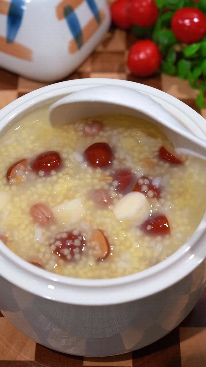 营养又好吃的小米燕麦粥,有孩子的一定要多做给他们吃