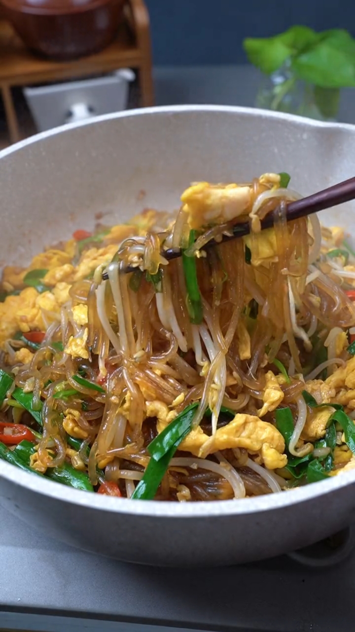 炒合菜,又是主食又当菜