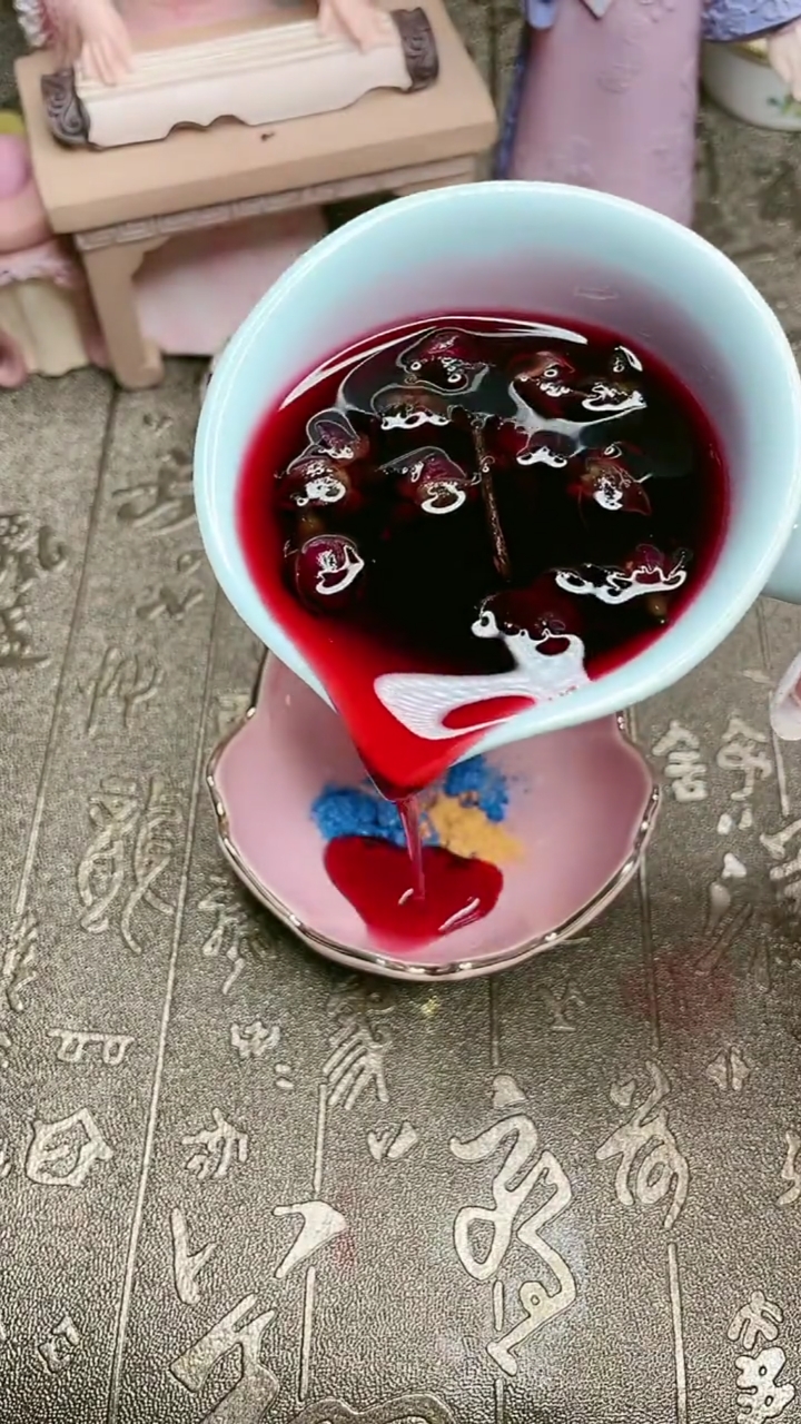 蓝色妖姬星空口脂这样做