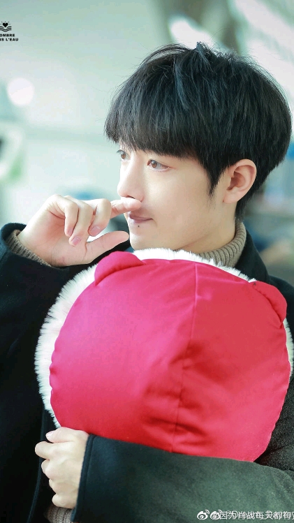 #为爱豆打CALL#牛奶面包