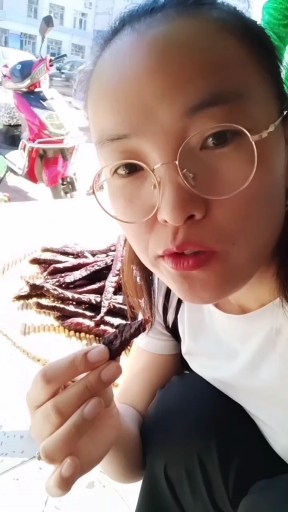内蒙最最纯正的牛肉干,想吃不#商家号战疫行动#牛肉干#咸菜#同城热点