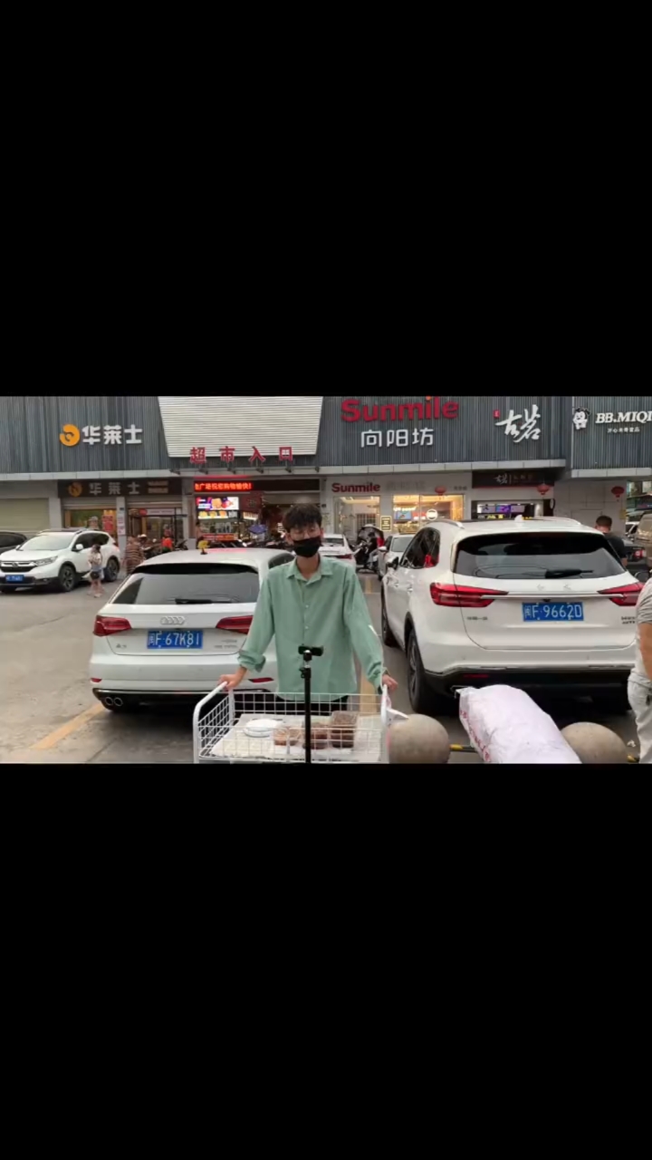 #网红鸡爪#95后大叔，有自己的小摊不用给别人打工，生活简简单单，每以鸡爪相伴！#创业摆摊