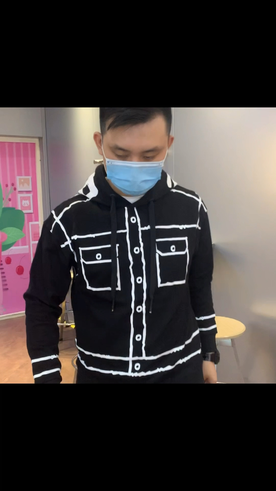 2021年2月11是除夕12是春节13是初二14是情人节这四天一定要和重要的人过