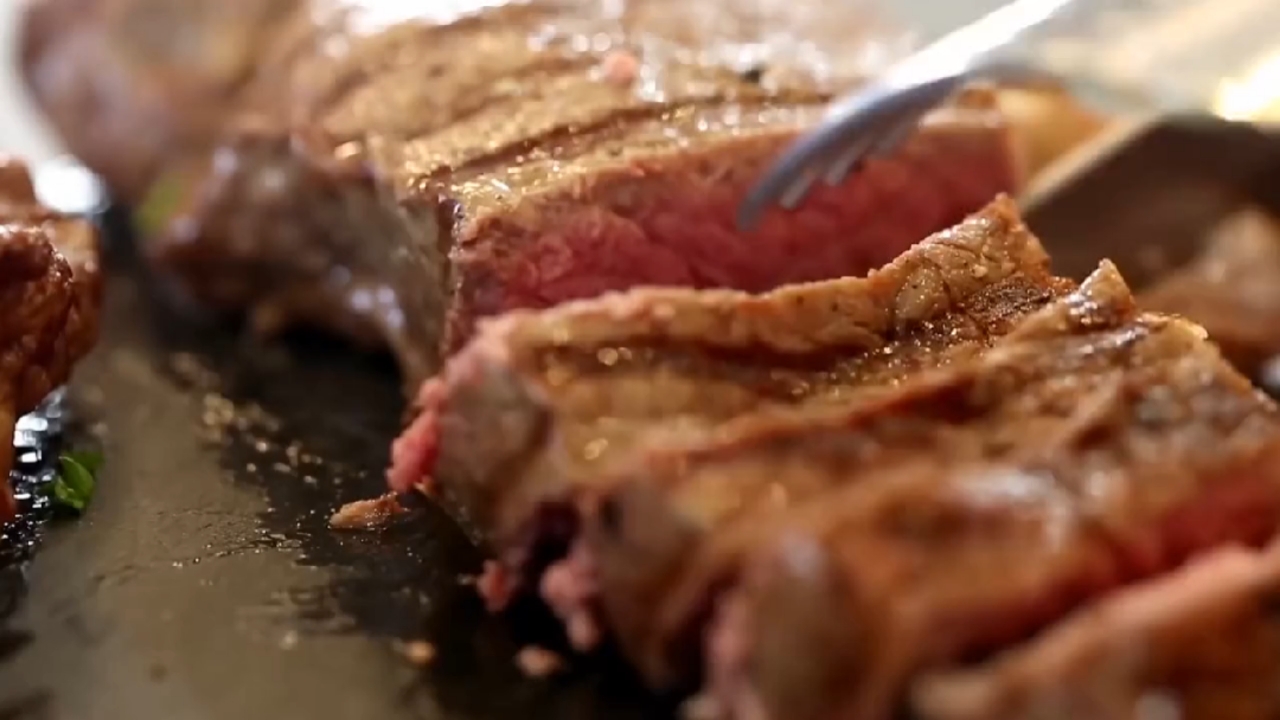 #自制美食#想吃牛肉但不又知怎么做才好吃,学会这种牛排做法,再不去西餐饮吃牛排了