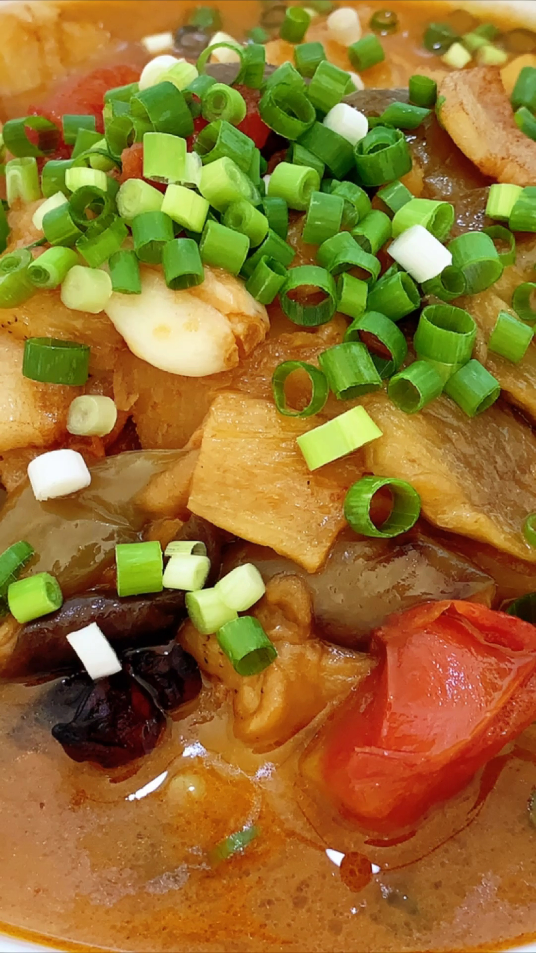 #美食#土豆炖茄子的做法,简单家常,好吃又下饭!