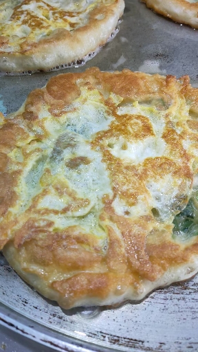 新式土家烧饼三元一个卖疯了