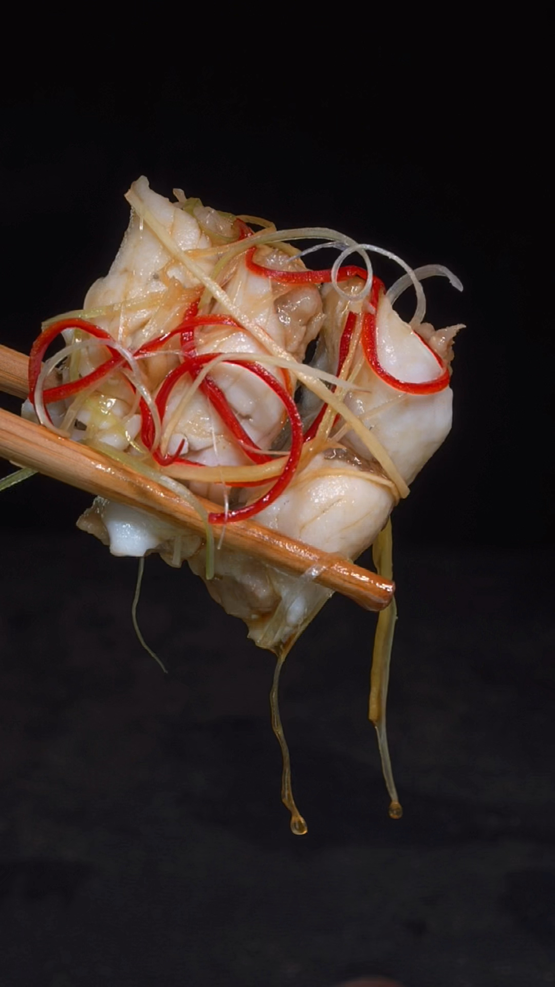 #美食#清蒸鱼直接下锅就是大错,今天这个做法你肯定没见过,而且更好吃更营养