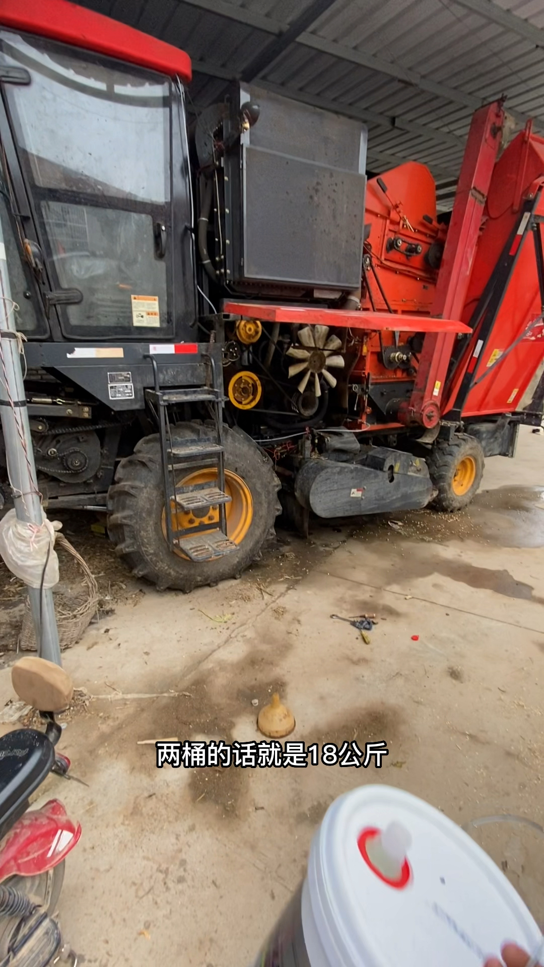 两桶9公斤的防冻液都没把水箱加满!