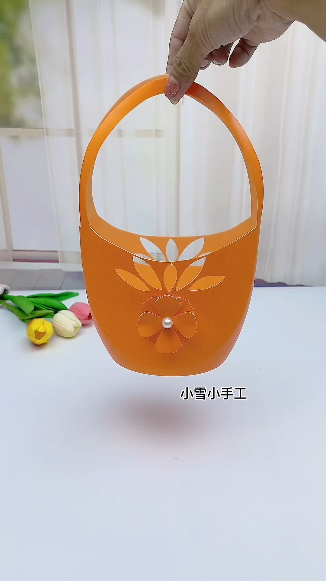 #手工制作#用完的洗衣液瓶子不要扔,做个小提篮吧