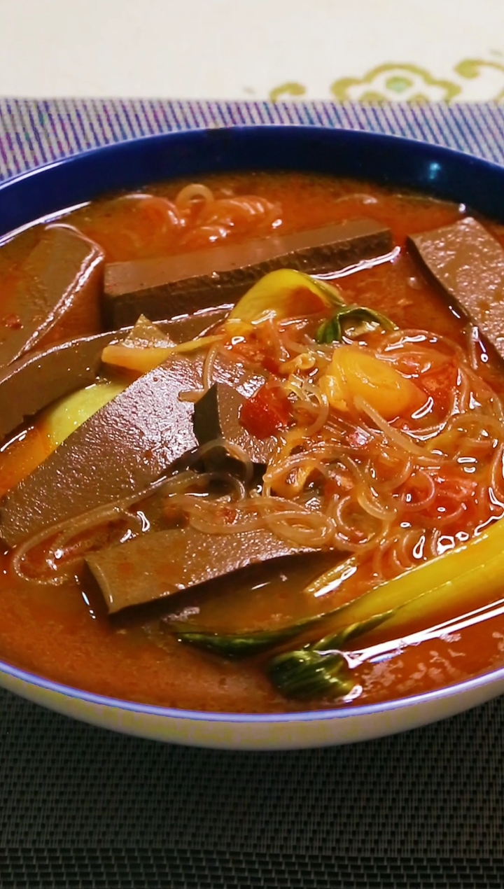 #自制美食#在家也能吃到超香的鸭血粉丝汤啦!需要的赶紧收藏!