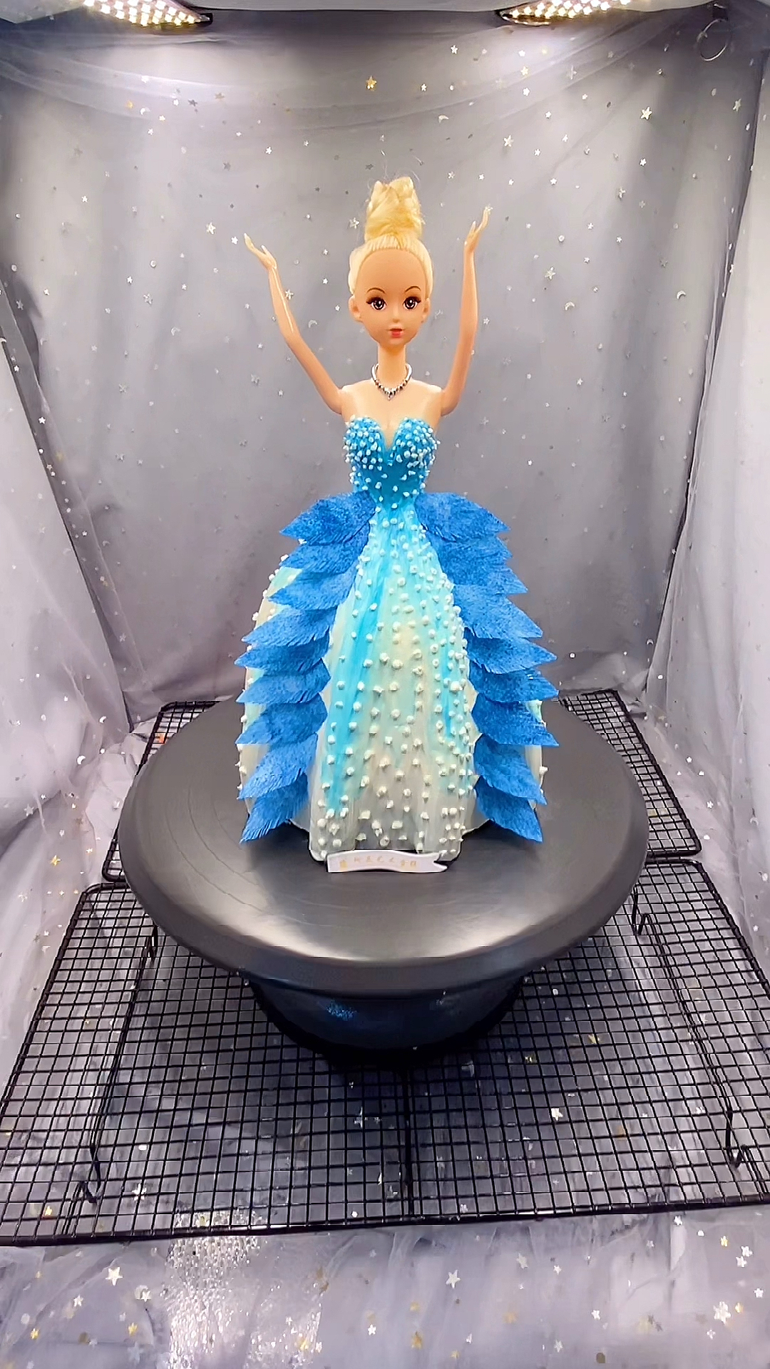 #记录生活#分享一款芭比娃娃蛋糕制作,青岛阿立西点蛋糕培训