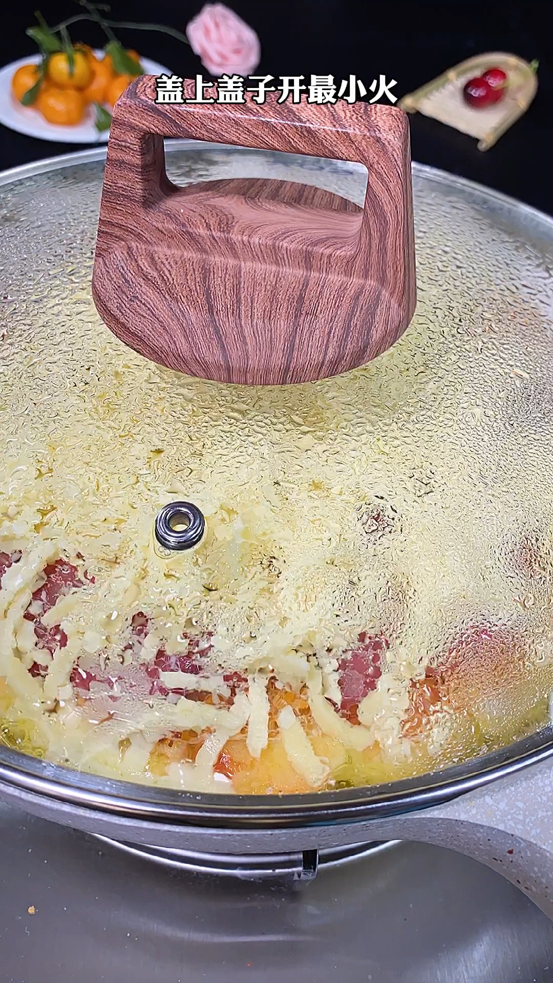 一个馒头一个平底锅,在家就可以做出好吃的披萨,赶紧去试试吧