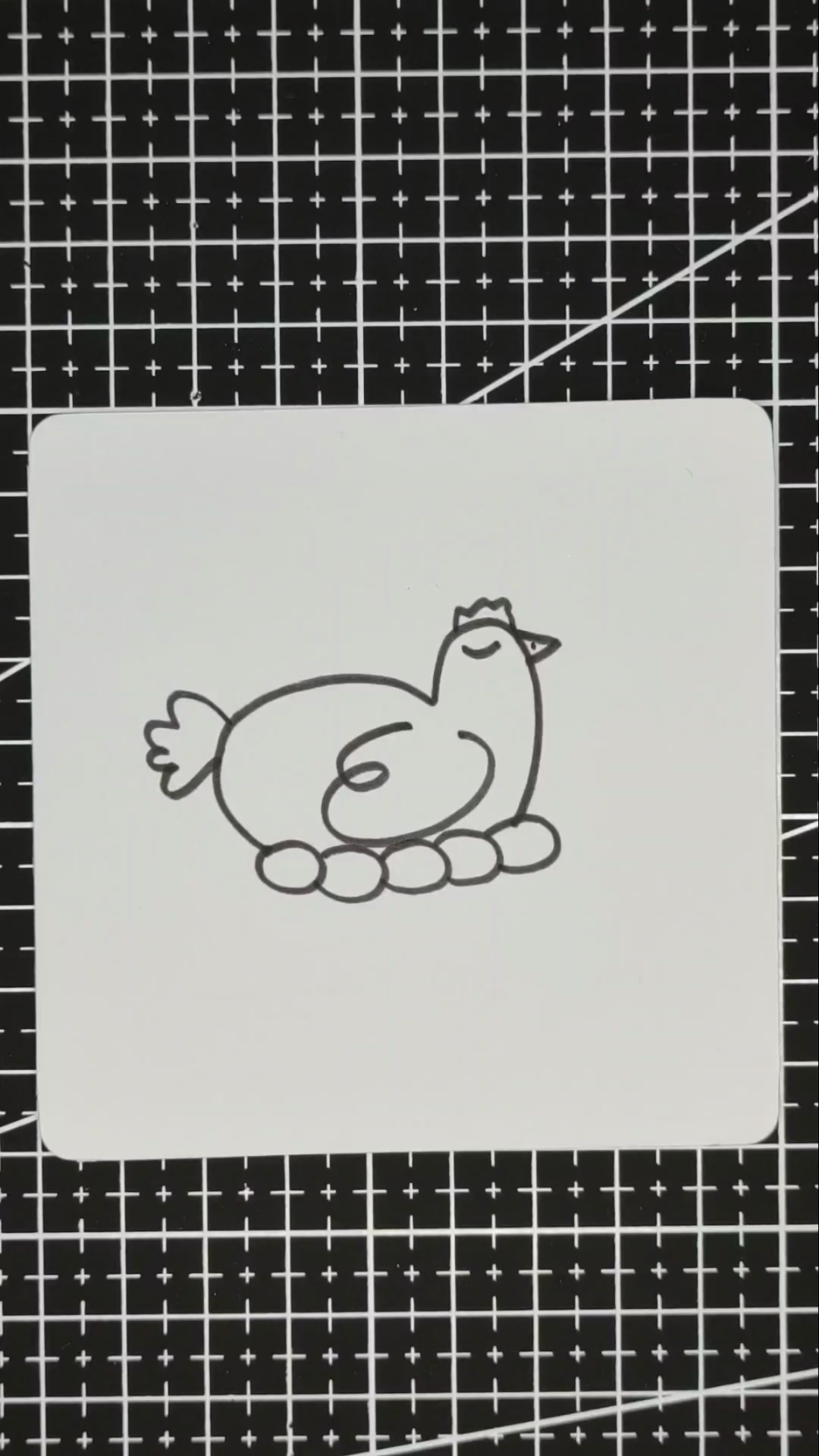 #画画原来如此简单#你看过母鸡孵小鸡吗?