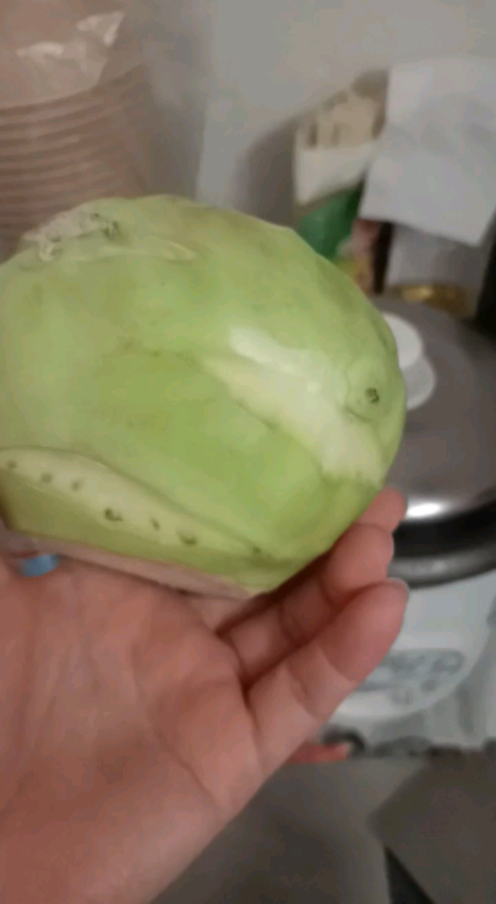 吃着不同款妊娠纹疙瘩头菜