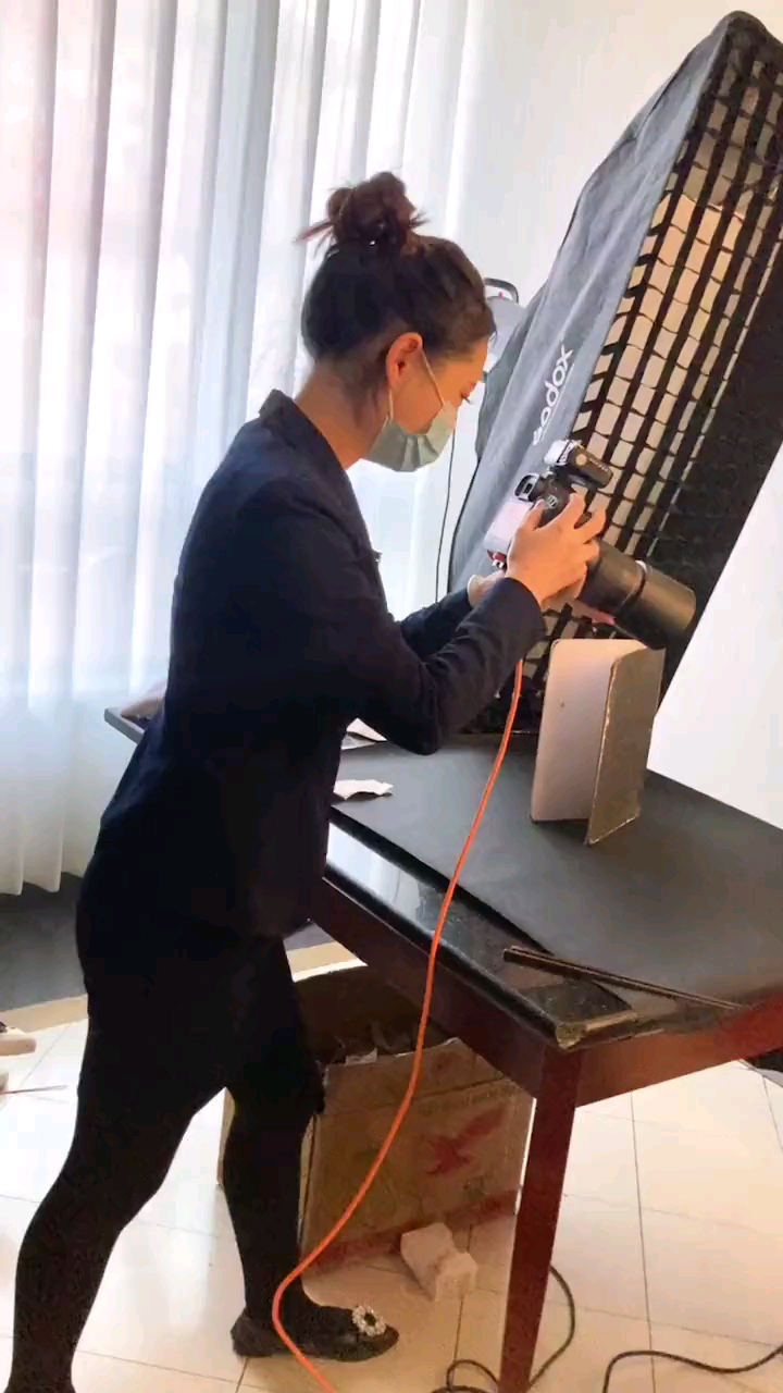 咪咪川菜白桦林居店新品拍摄中