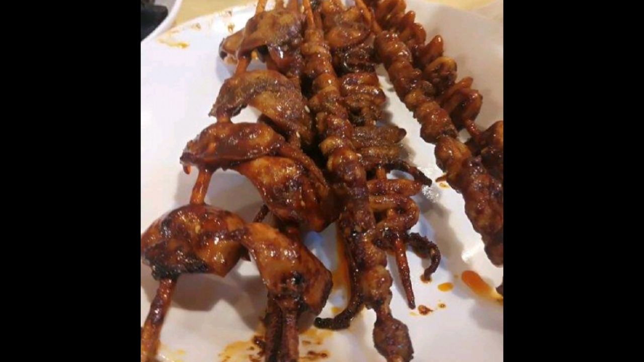 为什么外面卖的铁板鱿鱼那么好吃,秘密都在酱料里,我把配方比例都告诉你,赶紧收藏起
