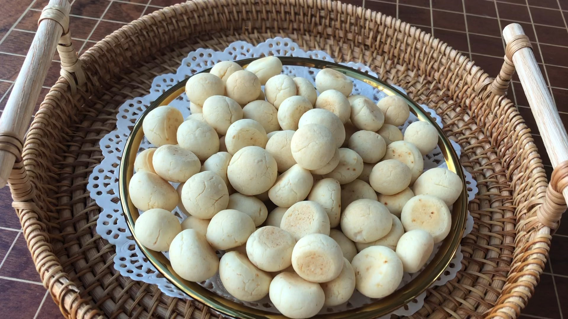 在家轻松就能复刻的小零食-旺仔小馒头,香酥脆甜,入口一抿即化