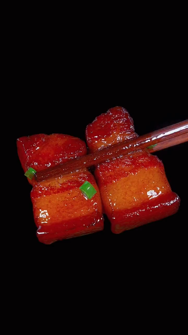 红烧肉家庭版做法,肥而不腻,好吃还下饭#美食