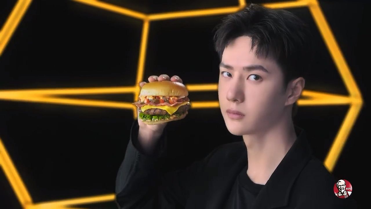 #王一博#高级的质感,我也想吃肯爷爷和牛汉堡