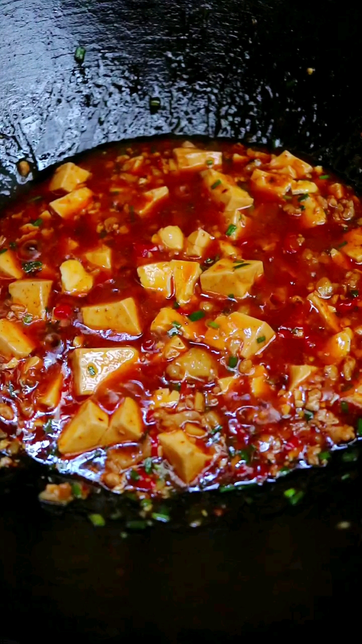 家常版麻婆豆腐,做法简单又好吃,拌饭吃,我能吃三碗