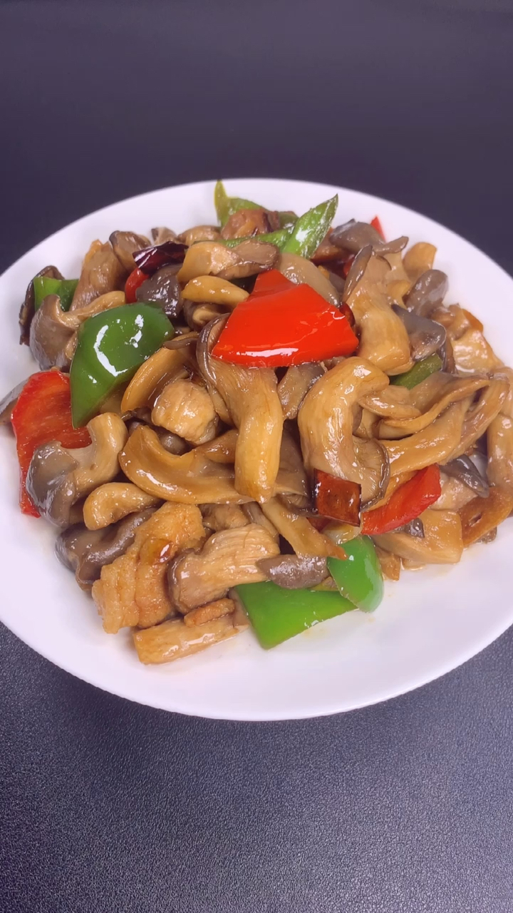 #美食#家常肉片炒蘑菇!营养又美味!菌类蘑菇!