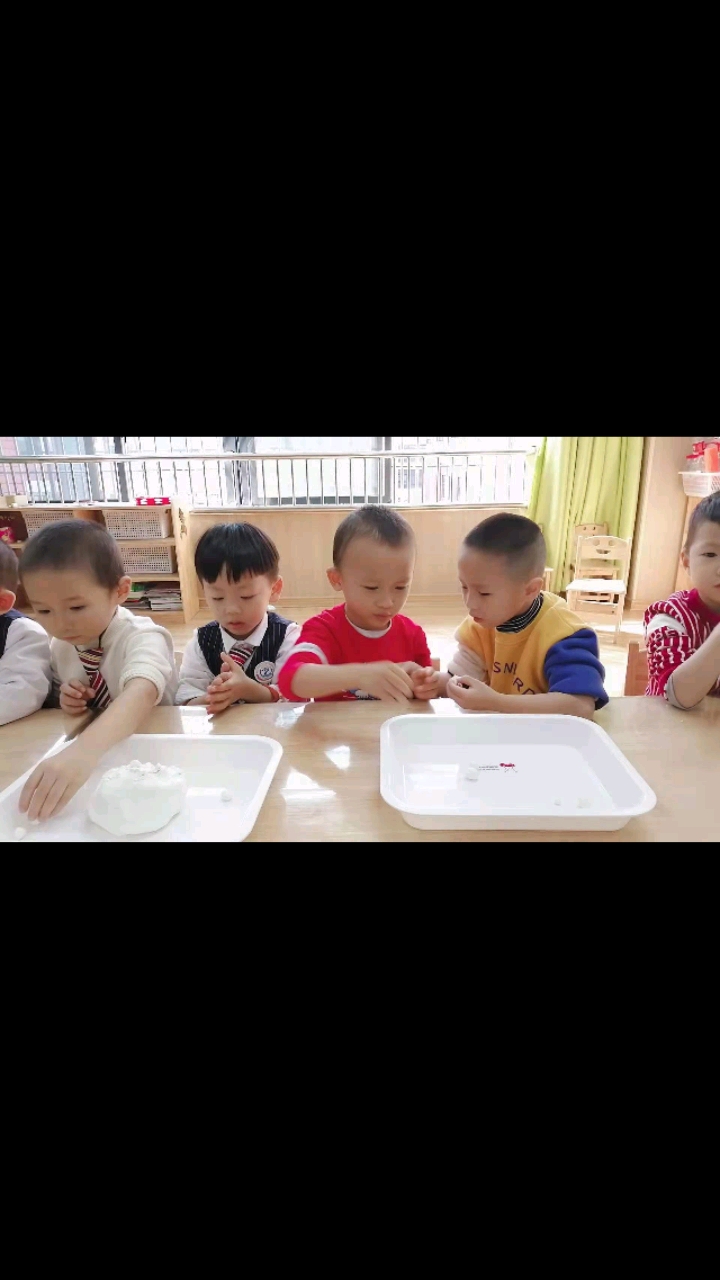 #冬至#冬至到了,幼儿园组织小朋友做汤圆