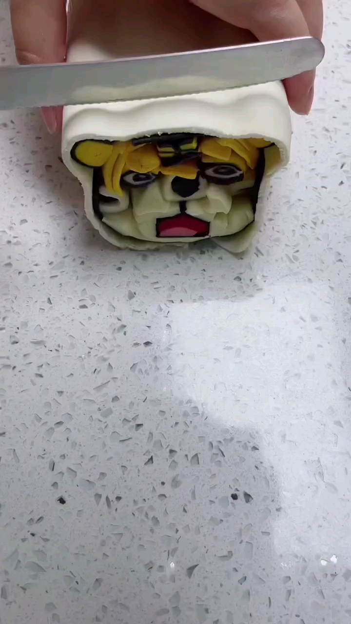 插画老虎头馒头