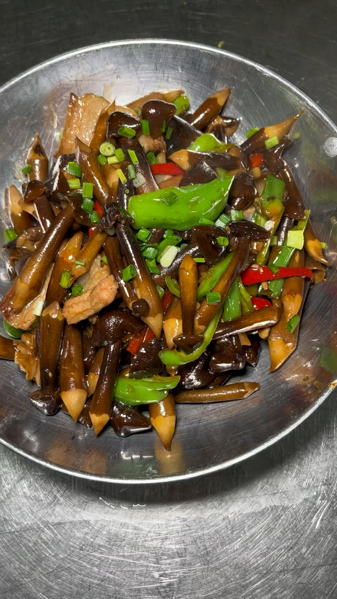 #天井农庄特色菜#农庄美食干锅鸡枞菌