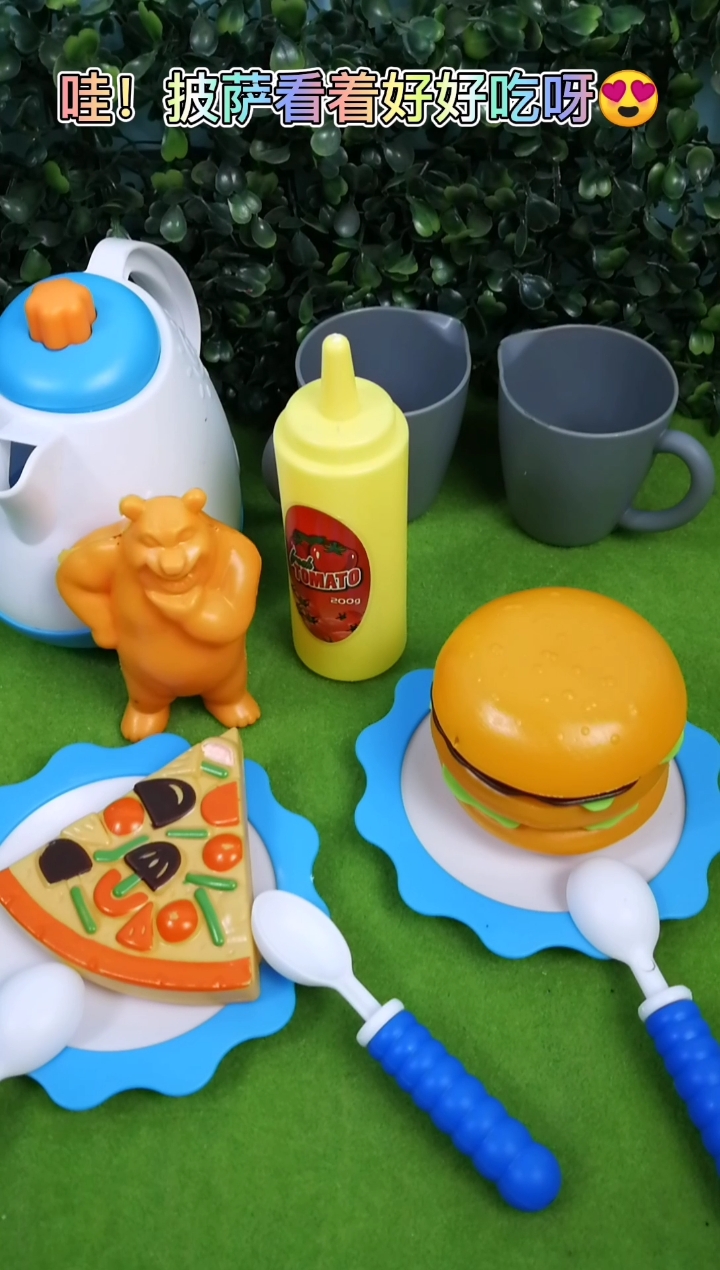 #儿童厨房玩具视频#我的厨房我做主～小朋友,吃东西一定要喝热开水哦(-ω-`)