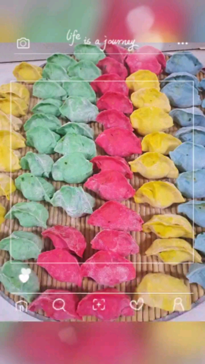 彩色饺子