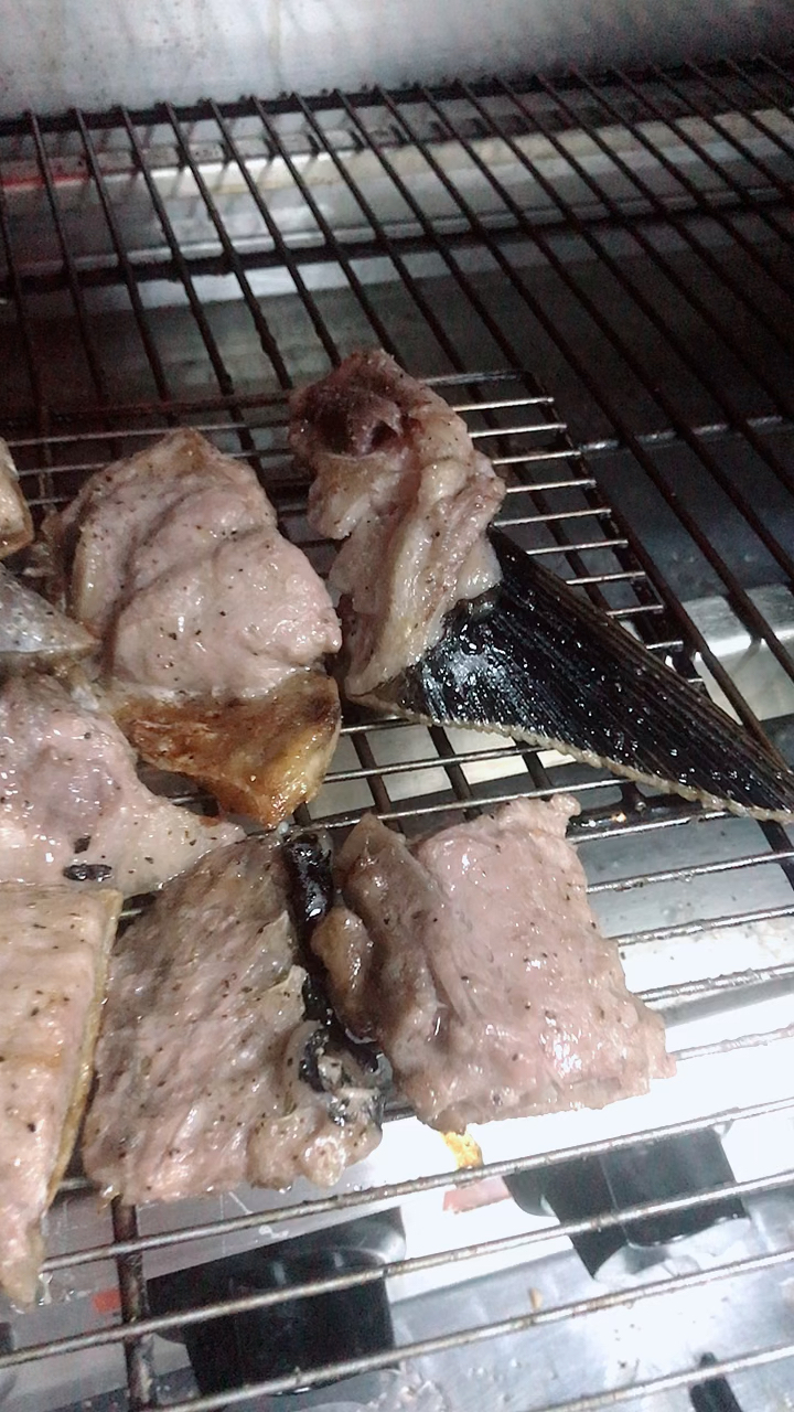 盐烤金枪鱼下巴、一份588!不算太贵!