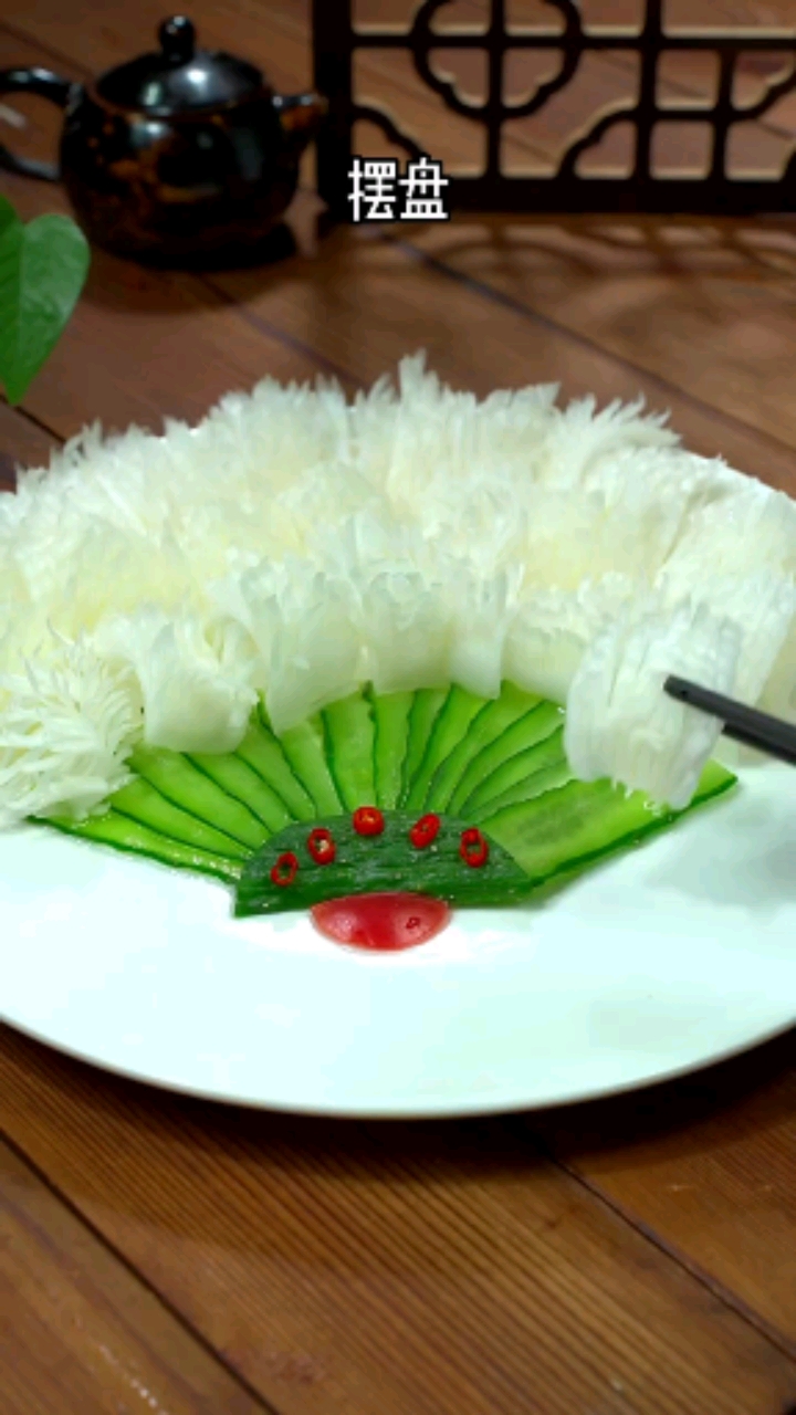 #创意美食摆盘,#凤尾白菜。