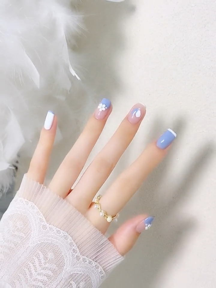 #美甲#这天蓝色的配色美甲,爱了爱了