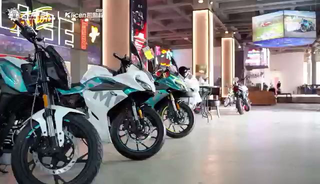 #记录生活#祝大摩头&凯励程MOTO“星骑士”荧光派对圆满成功