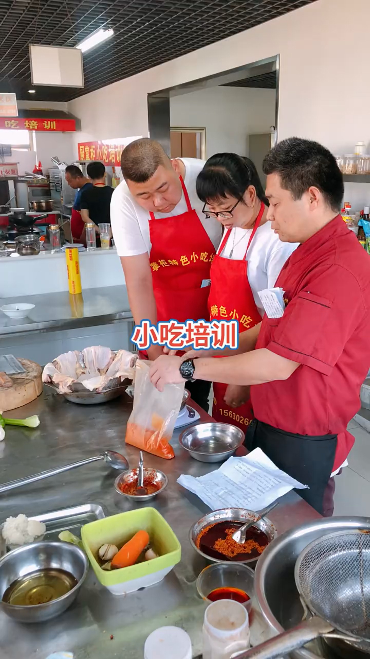 #煎肉饭培训#去哪里可以学到正宗煎肉饭技术多久可以学会煎肉饭技术